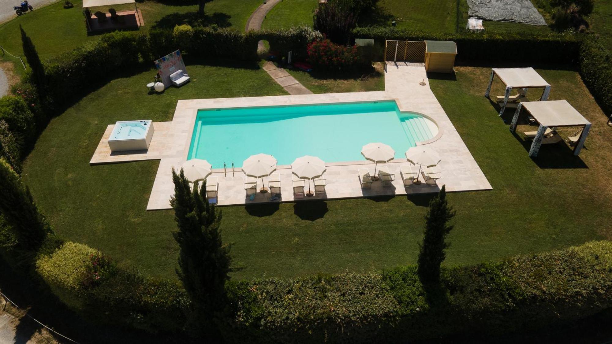 Le Colombaie Country Resort Понсако Екстериор снимка