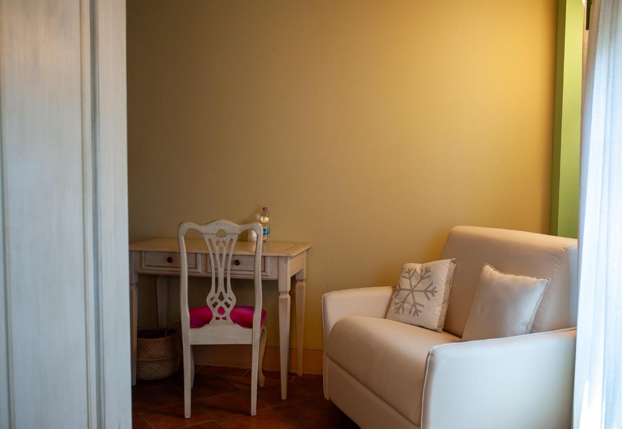 Le Colombaie Country Resort Понсако Стая снимка